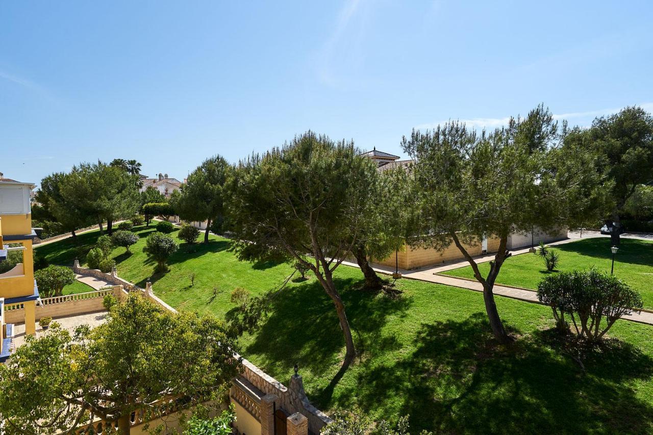 Espanhouse Rio Mar Pilar de la Horadada Εξωτερικό φωτογραφία